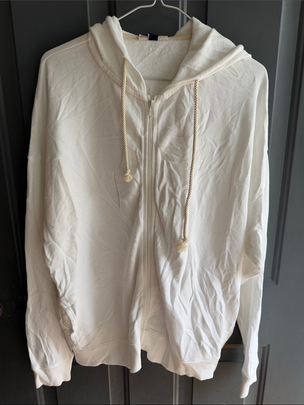 Universal Thread Cream Zip-Up Hoodie